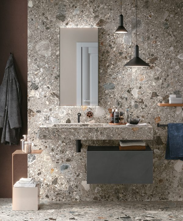 MR Norr Farge RR 05 -3 by Malford Ceramics